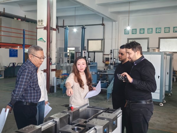 Algerian Customers Visit Shijiazhuang Zhongshi Testing Machine Co., Ltd.